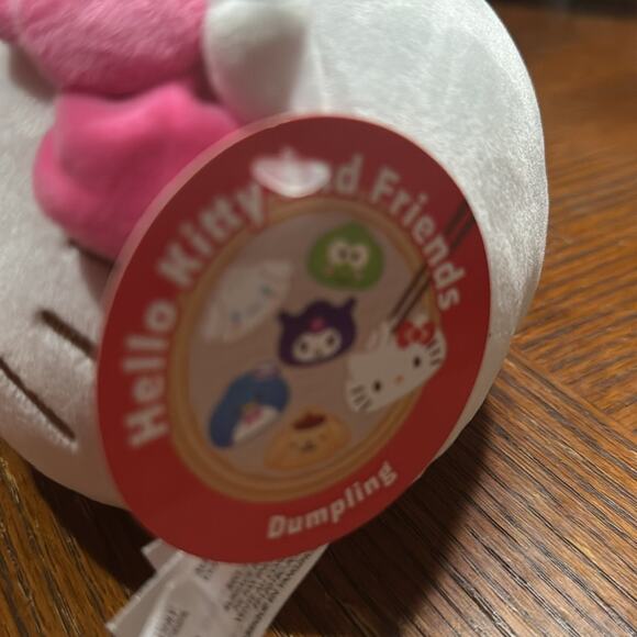 NWT Hello Kitty Dumpling Plush Height: 5.5 inches Length: 6.5 inches - Picture 2 of 3